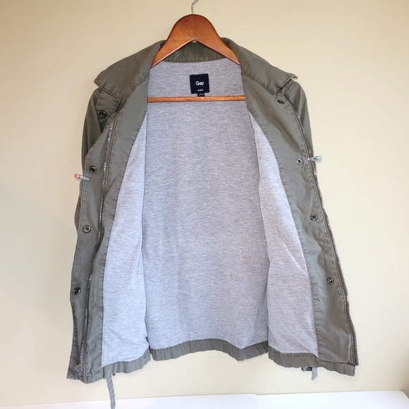 Gap Gray Green Women's Short Cargo Jacket Small - Picture 4 of 7